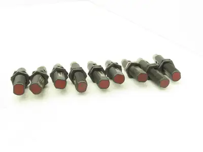 Balluff BOS18KF-PA-1QD-S4-C Retroreflective Photoelectric Sensor 0-4.5m Lot of 9