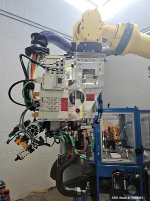 Used FANUC R-2000IC/210F Robots Illinois US | Aaron Equipment #1300272