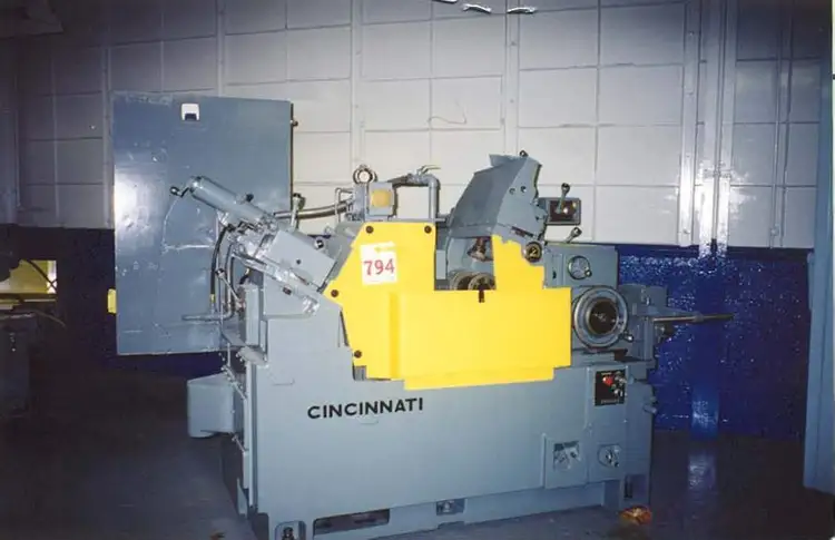 Used 1963 CINCINNATI # 220-8 LR Centerless Grinders Michigan US | GCH Machinery #75110