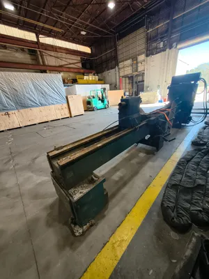 LEBLOND REGAL 32" x 140" Engine Lathes | ESS Industrial Equipment Sales (5)