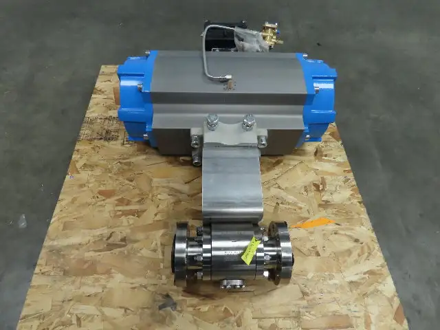 PBM PAVCL253S-0270 Pneumatic Actuator 2" Sanitary Ball Valve AccuTrak Positioner