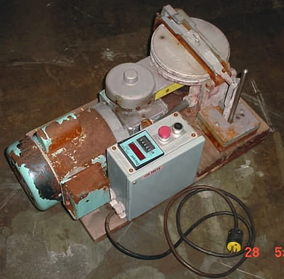 USED HOOVER MULLER TABLE TOP PIGMENT MIX PIGMENT SAMPLE MIXER