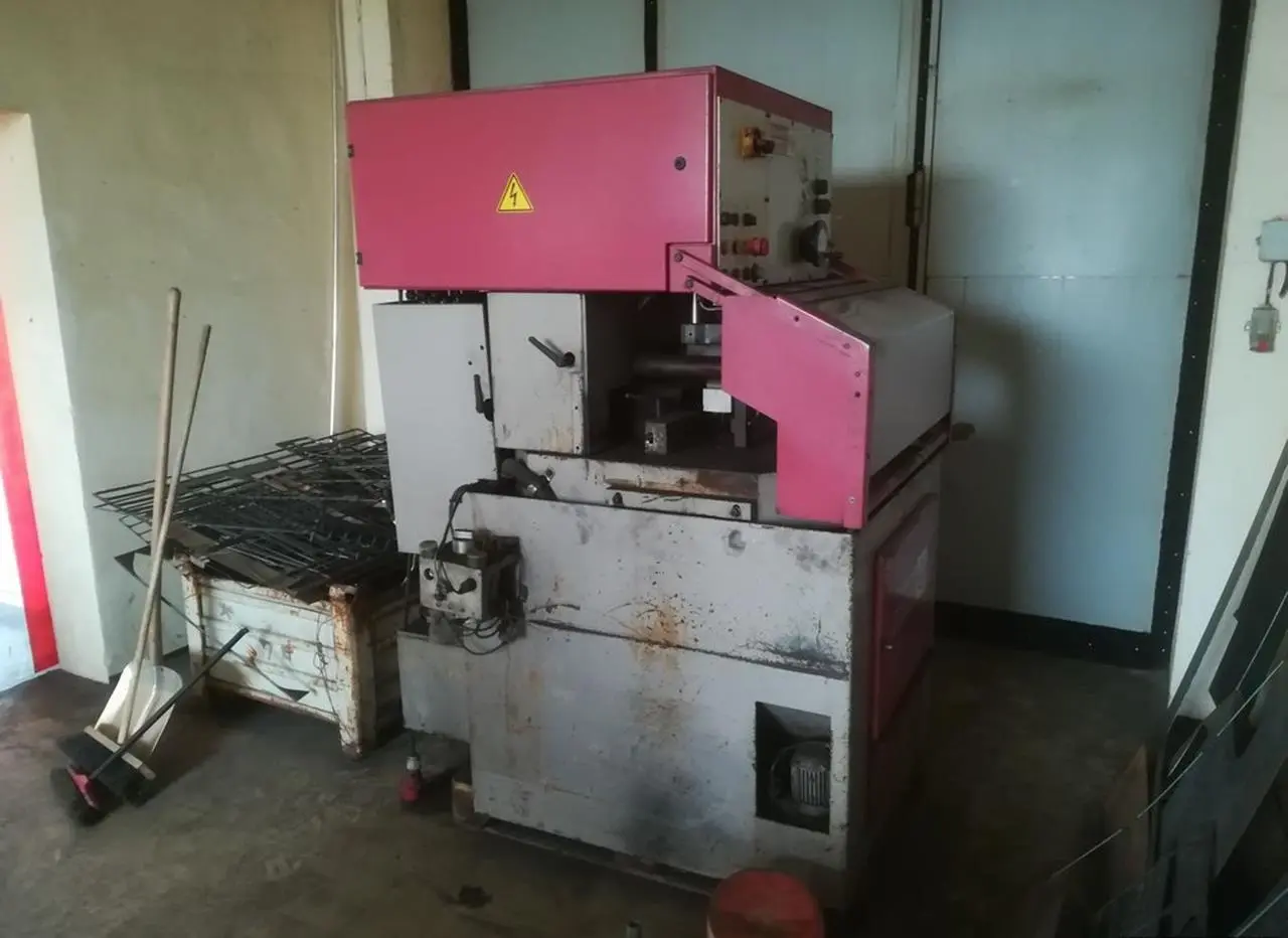 USED 2006 BEHRINGER PSU 450