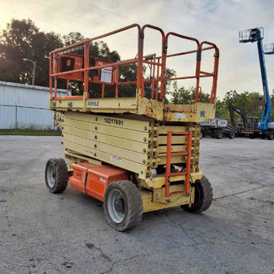 USED 2014 JLG 4069LE