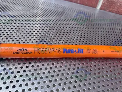 USED SAINT GOBAIN HOSSMP-16 PURE FIT 36" HOSE W/ 1" SANITARY FITTING 125PSI AT 20°C