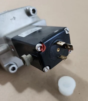 NEW Bürkert 00134526