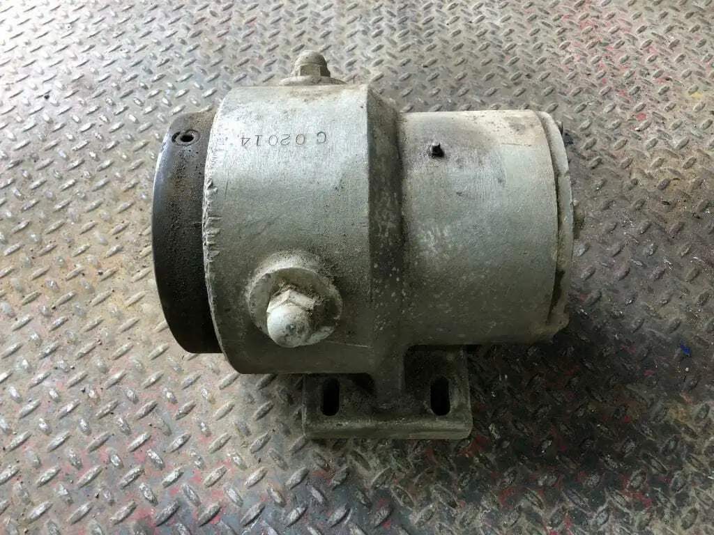 Super Chuck Lathe Spindle w/ 3″ X 3″ X 1-1/2″ Drive C02014