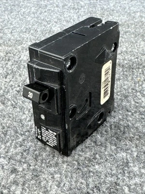 Used Siemens Q120 Circuit Breakers California US | Davliegogo LLC #1706678