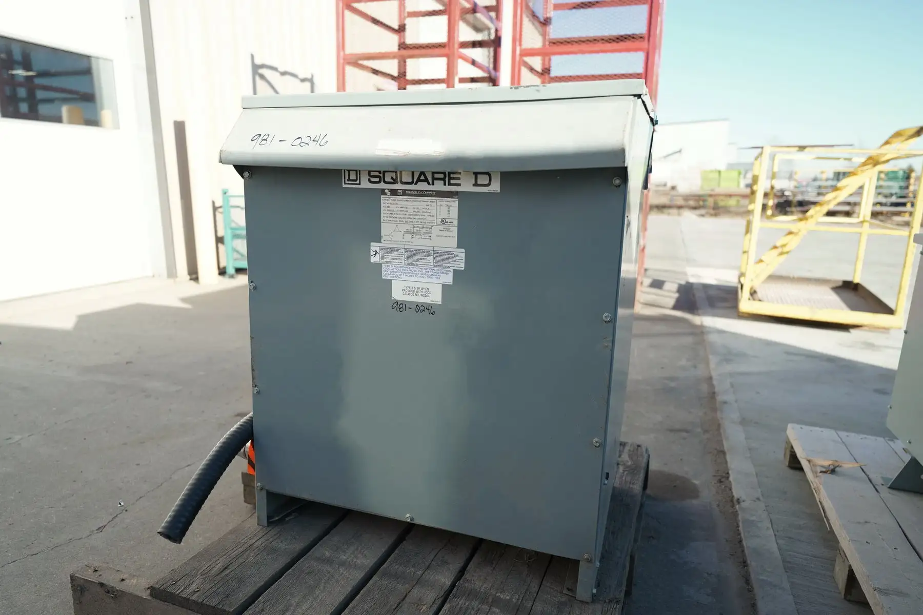 75 KVA - 480V to 208Y-120V 3 Phase Isolation Transformer