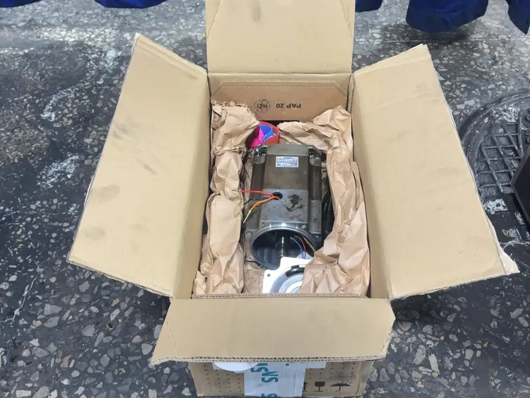 Used SIEMENS 1FK70635AF711EH0 Motors (misc) Ohio US | HGR 24 #1048015