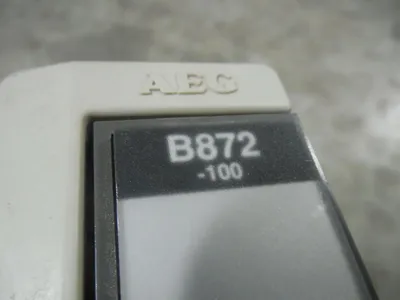 Modicon AS-B872-100 Analog Current Output Module Used