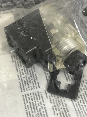 NEW Murr Elektronik 7000-29821