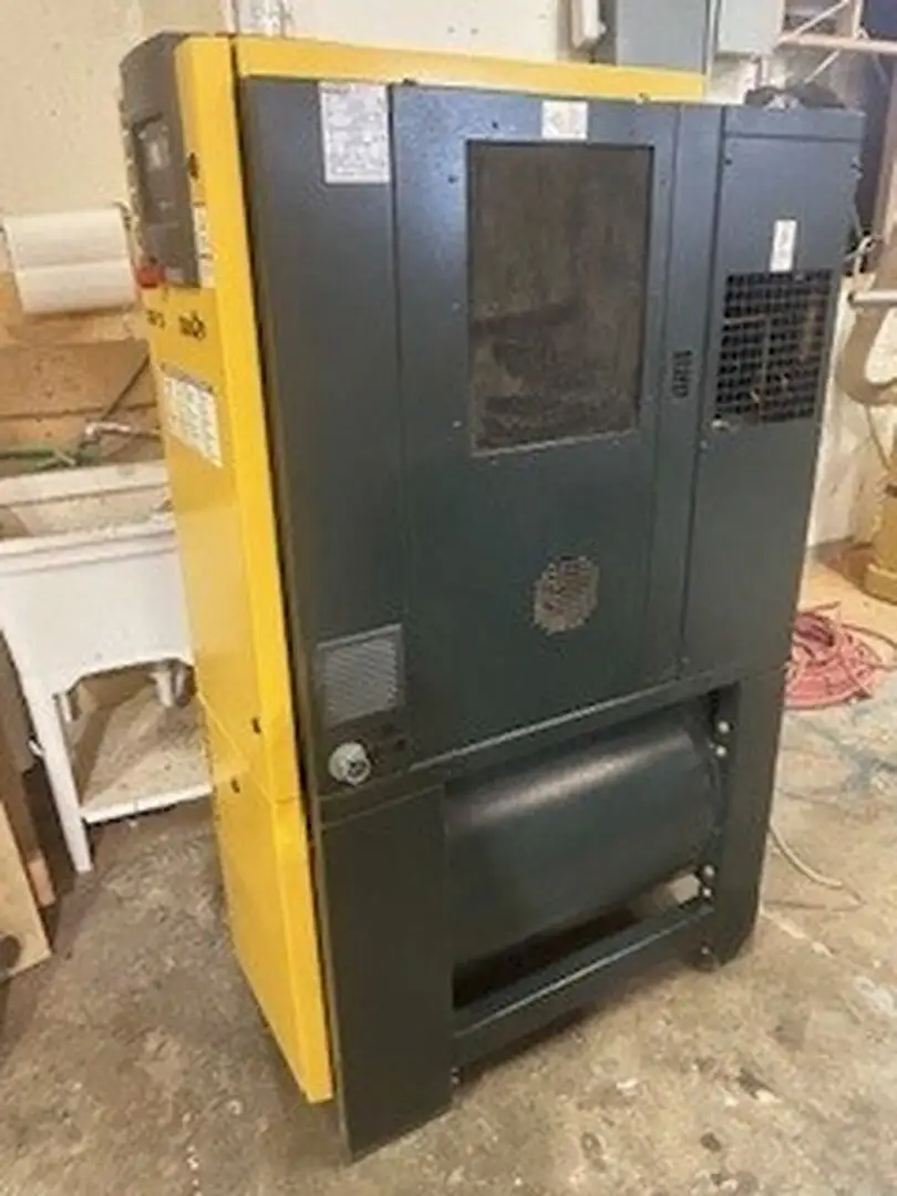 USED 2015 KAESER SM 15