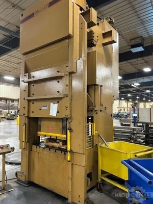 Used 2003 STANDARD INDUSTRIAL DCSS700 Straight Side Presses Georgia US | The Equipment Hub #1329226