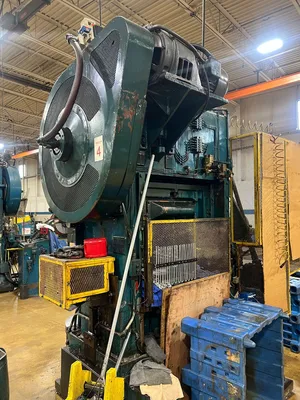 1965 MINSTER P2-60-36 Straight Side Double Crank Press | Universal Press & Machinery (UPM) (4)