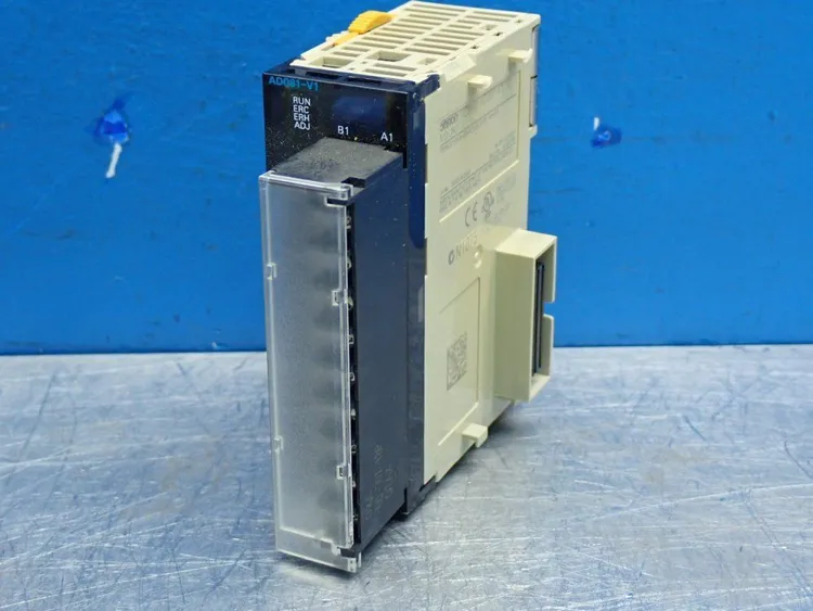 Used OMRON CJ1WAD081V1 PLC Processors | HGR 24 #753007