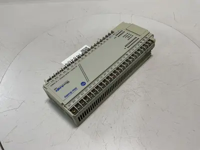 USED ALLEN BRADLEY 1761-L32BWB SERIES E