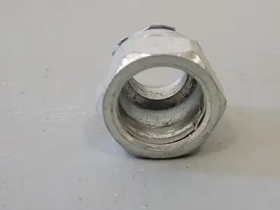 1" Rigid to Enclosure Raintight (Box of 31 pcs)