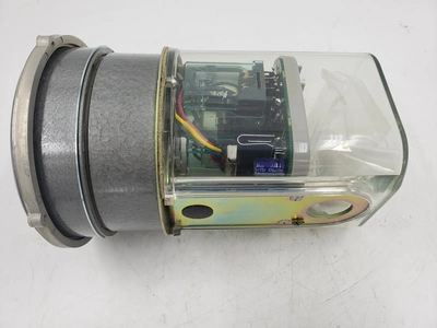 USED Dwyer 3015