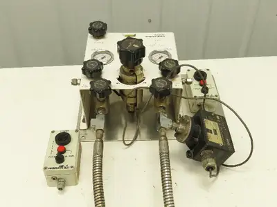 Air Products E13CP145D Helium Gas Pressure Regulator Switch Changeover Panel