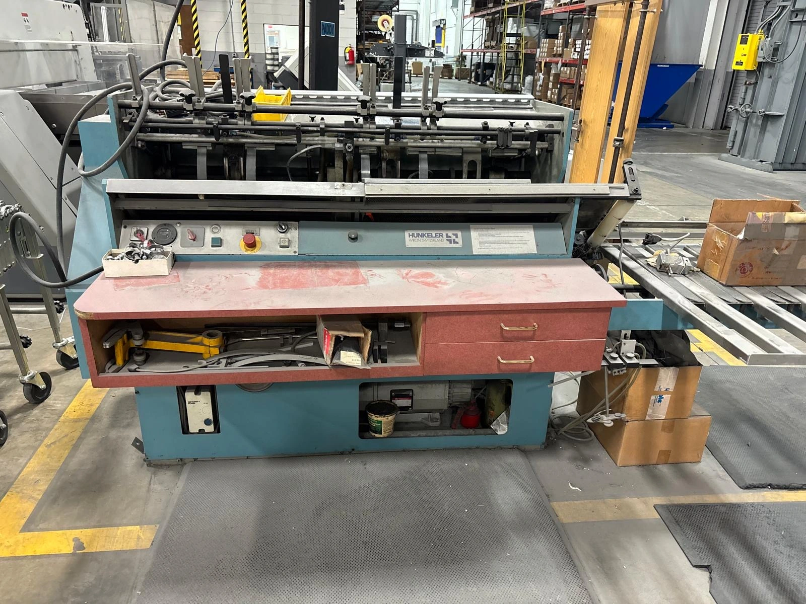 USED HUNKELER ENDSHEET TIPPING MACHINE