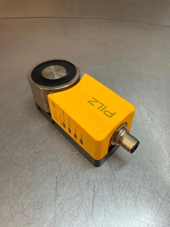 Used Pilz _UNKNOWN_ Proximity Sensors South Carolina US | Palmetto Automation #1151376