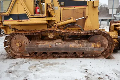 Used 1989 CATERPILLAR D4C Bulldozers Pennsylvania US | Proxy Equipment #1377697
