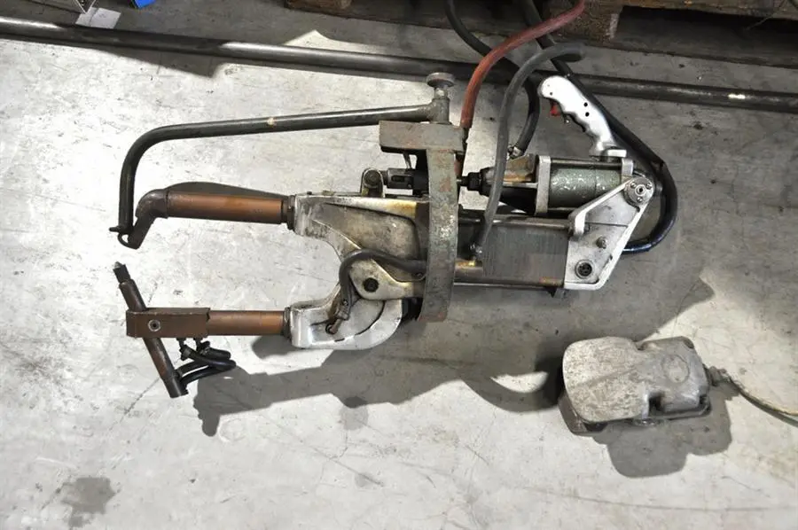 USED ARO CE27 POINT WELDING