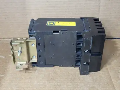 USED SQUARE D FA36040