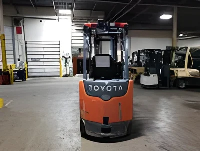 Used 2020 Toyota 8FBCU32 Misc Forklifts Ohio US | Value Forklifts #1271326