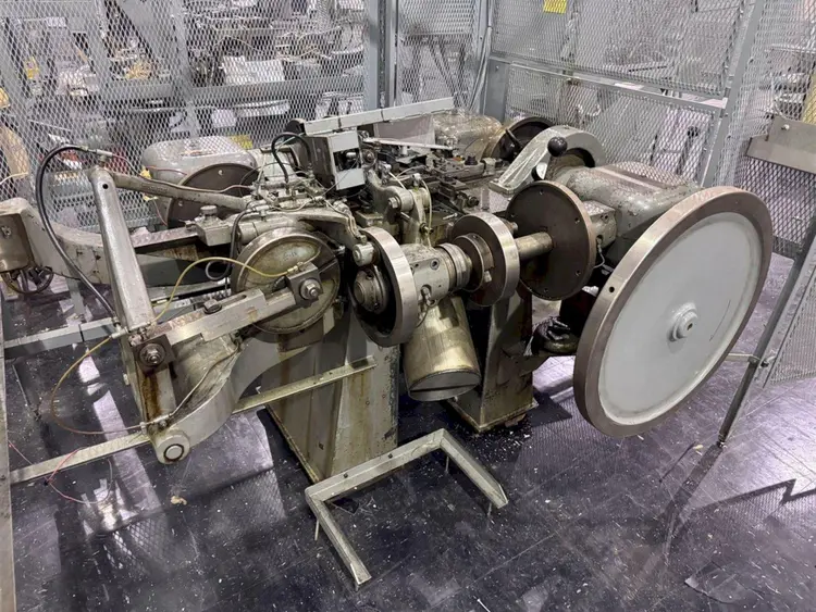 Used ASAHI US BAIRD #3 Wire Forming (and Four Slides) Ohio US | Yoder Brothers machinery #349006