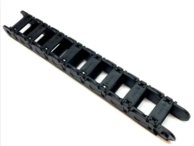 USED IGUS ENERGY‑CHAIN CABLE CARRIER 8 LINKS