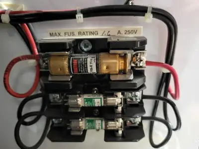 USED SQUARE D MODEL 6