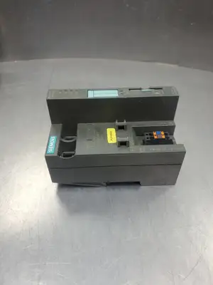 USED Siemens SIMATIC S7 ET200 6ES7151-3BA23-0AB0