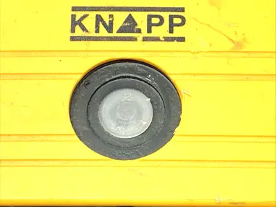 Used Knapp Pneumatic Air Pressure Regulator w/ Wall Mount Bracket Assembly Air Pressure Regulators Michigan US | Maverick Industrial Sales #1395622