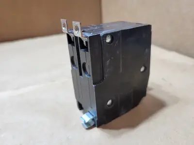 Used SQUARE D QOB230VH Switchgears British Columbia CA | Lenmark #1438421