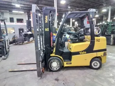 USED 2020 YALE GLC080