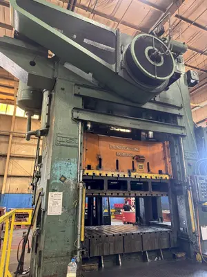 500 Ton S4-500-96-60 USI Clearing Straight Side Press, 96"x60" Bed, 60"SH, 24"Stroke, 12" Slide Adj.