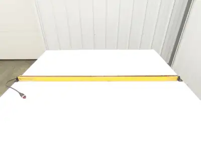Scientific Technologies STI MC4244RE Light Curtain Receiver Micro Safe 44" Long