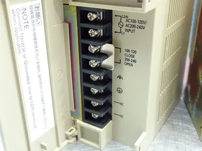 USED OMRON C200HWPA204