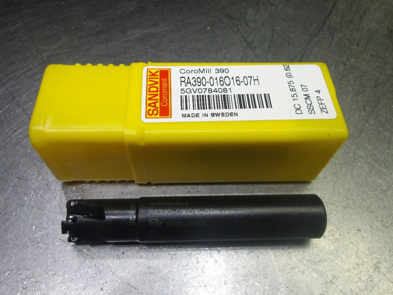 Sandvik 5/8" 4 Flute Coolant Thru Indexable Endmill RA390-016016-07H (LOC2371)