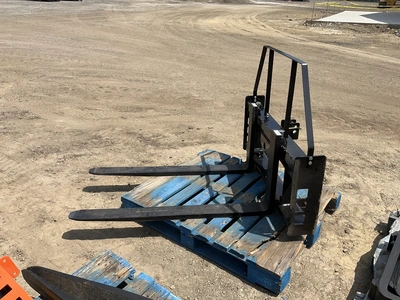 Used WOLVERINE THFF46 3-POINT PALLET FORK 48” Pallet Forks Michigan US | Miedema Asset Management Group #1468709