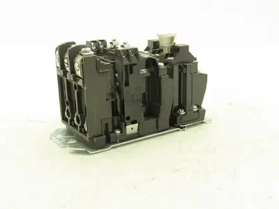 Allen Bradley 500F-AOD930 Motor Starter Contactor 5HP 600VAC 3Ph Lot of 3