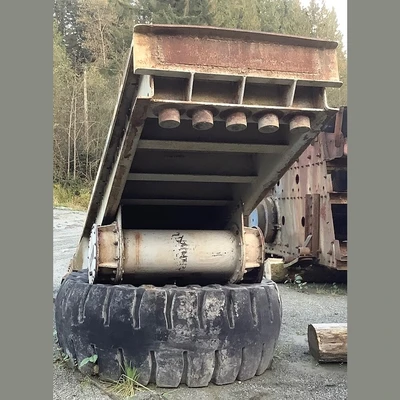 Clemro 3 ft. x 14 ft. Grizzly Feeder