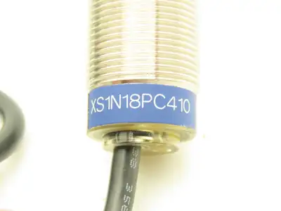 Telemecanique XS1N18PC410 Inductive Proximity Switch 18MM Barrel