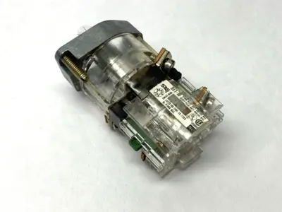 USED SPRECHER+SCHUH PILOT LIGHT W/ DE1-10 AUXILIARY CONTACT BLOCK