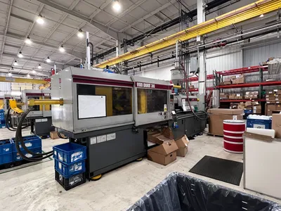1997 VAN DORN DEMAG 300HT30 Plastic Injection Mold | Universal Press & Machinery (UPM) (1)