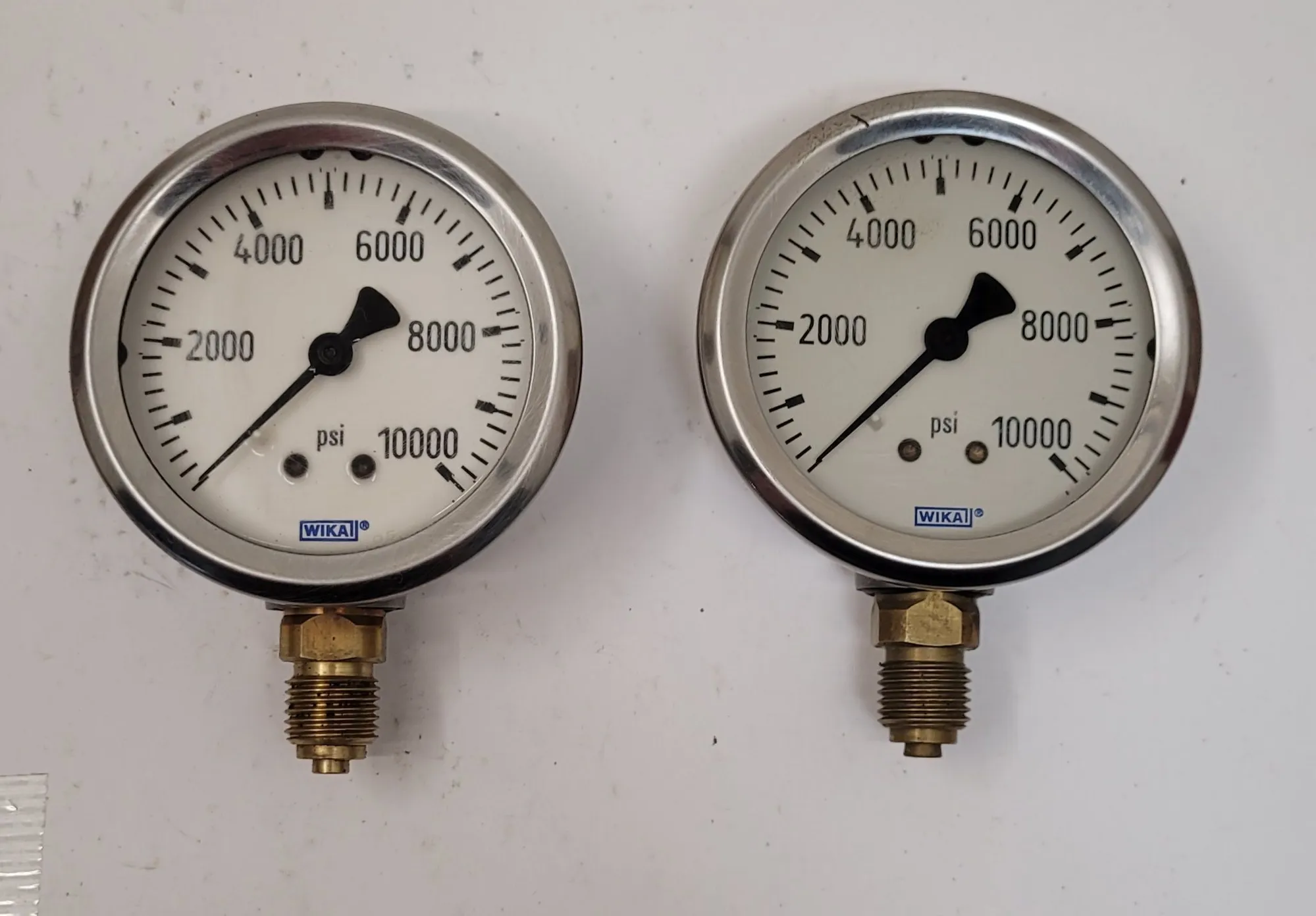 USED Wika 213.53 2.5 Pressure Gauge