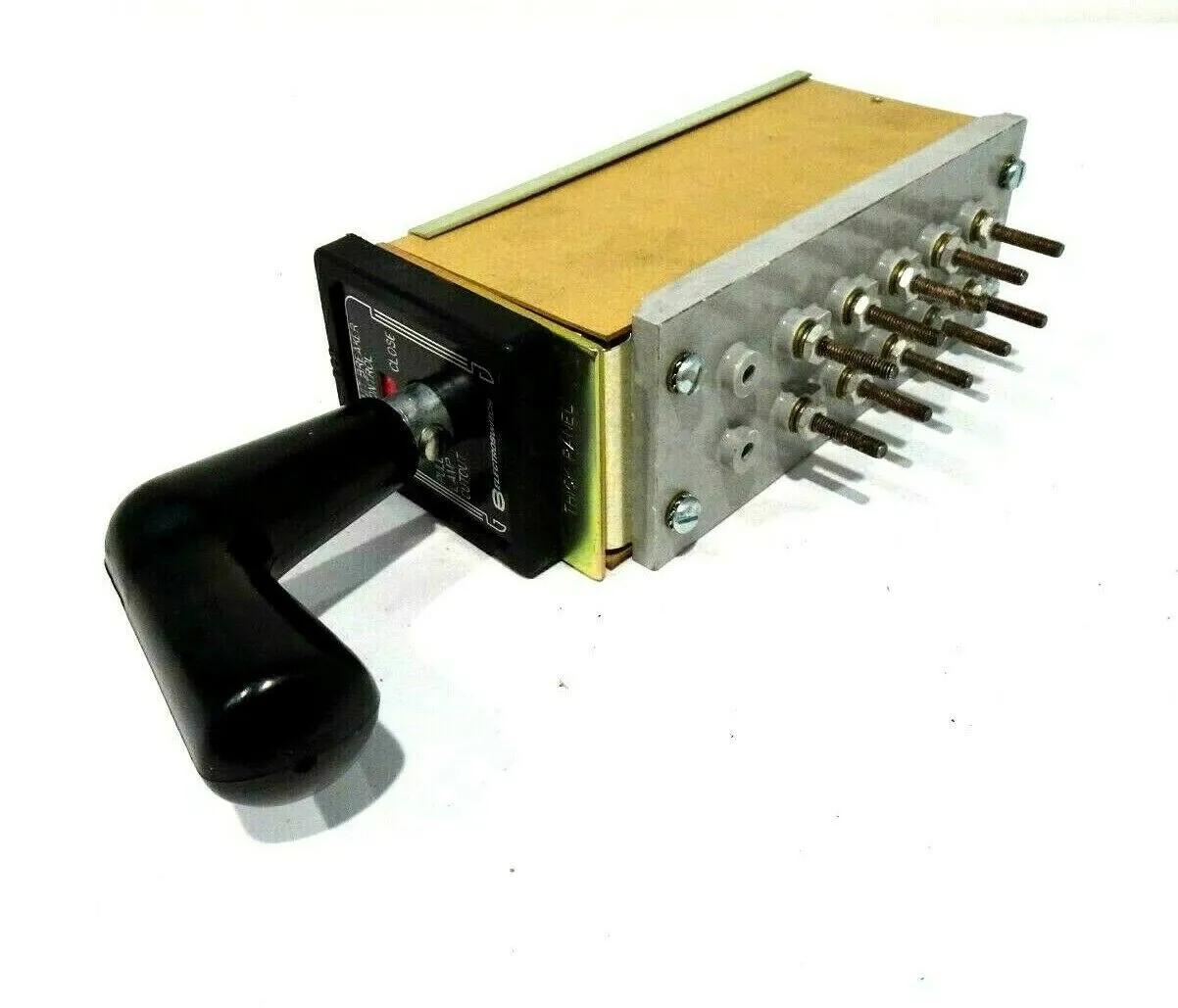 NEW ELECTROSWITCH 8329A65G01 CIRCUIT BREAKER CONTROL