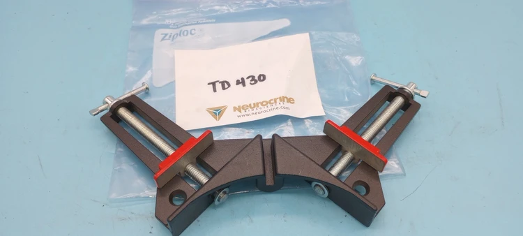 New | in-Stock BESSEY Bessey Ws-1 Angle Clamp, 90 Deg Corner, Zinc, 3 In Cap Clamps Arizona US | ASSET CONVERSION SPECIALISTS, INC. #762979